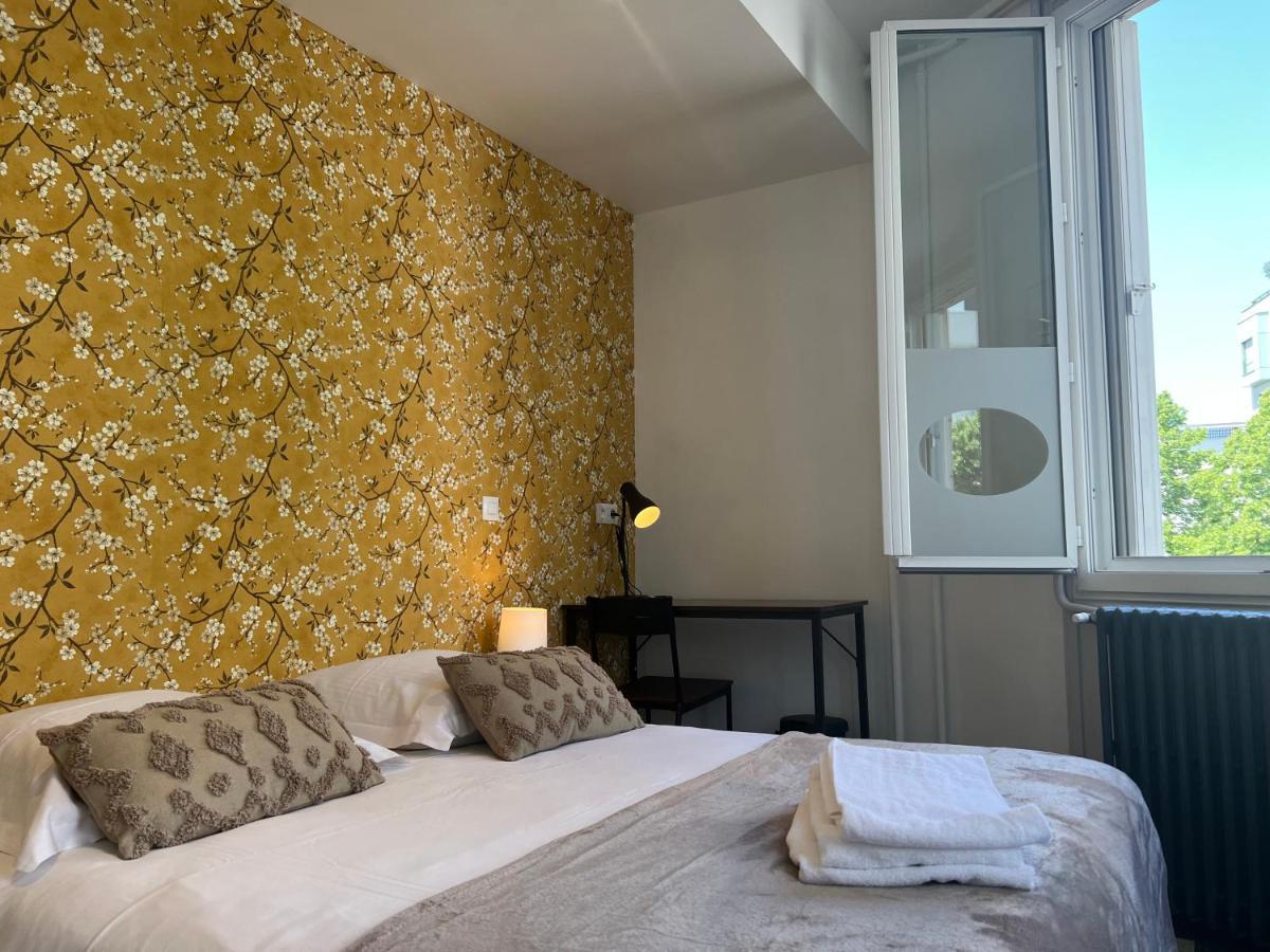 Hotel Tulty Tours Buitenkant foto